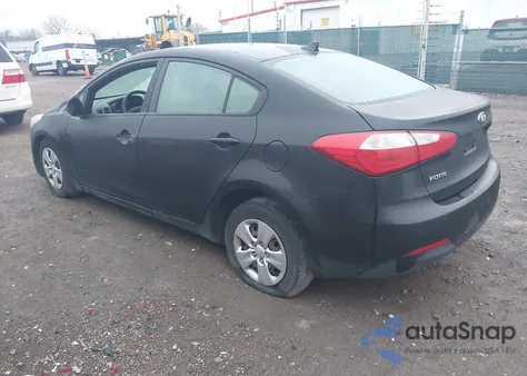 2016 Kia Forte Lx z USA, uszkodzony, nr VIN KNAFK4A68G5520097